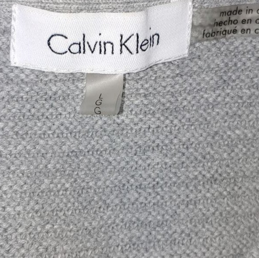 Calvin Klein Sweater - Picture 3 of 4